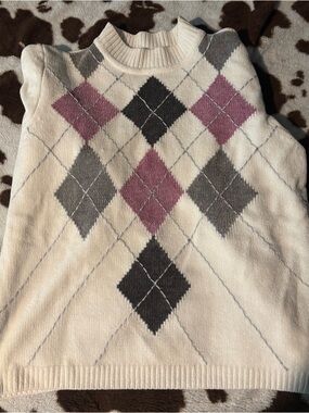 Alfred Dunner Cream Knit Sweater Vest with Pink Accent